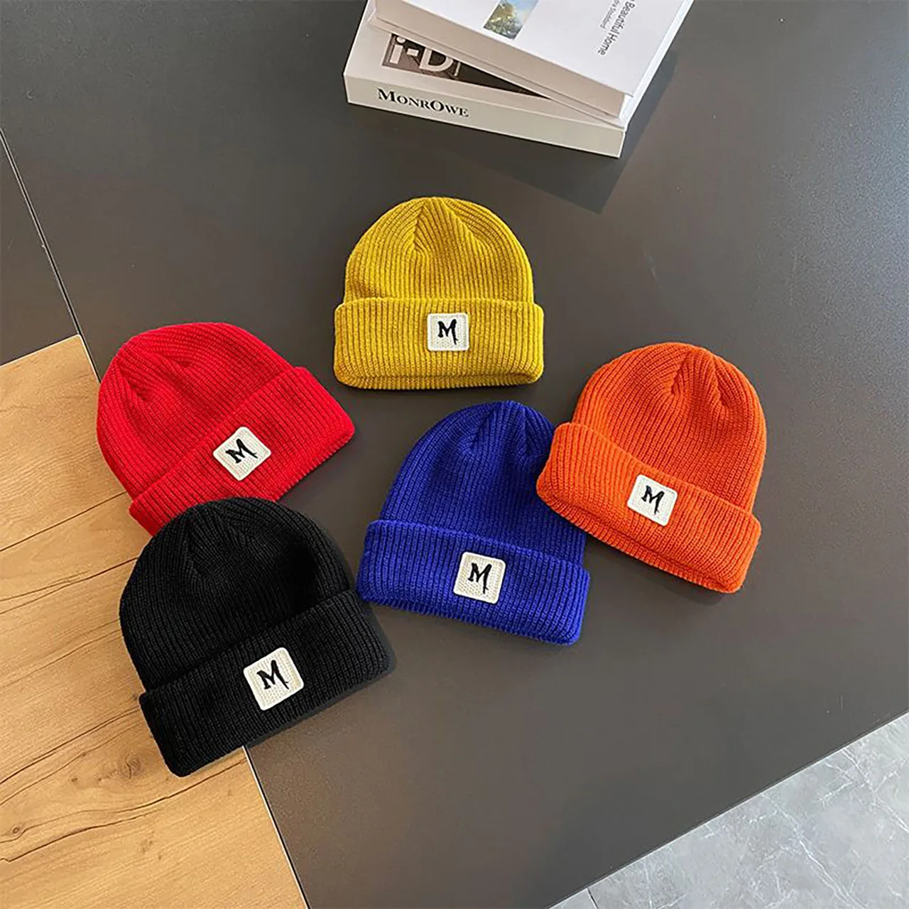 Beanie Cuffed Knit - Topi Beanie Bayi Huruf Warna Permen
